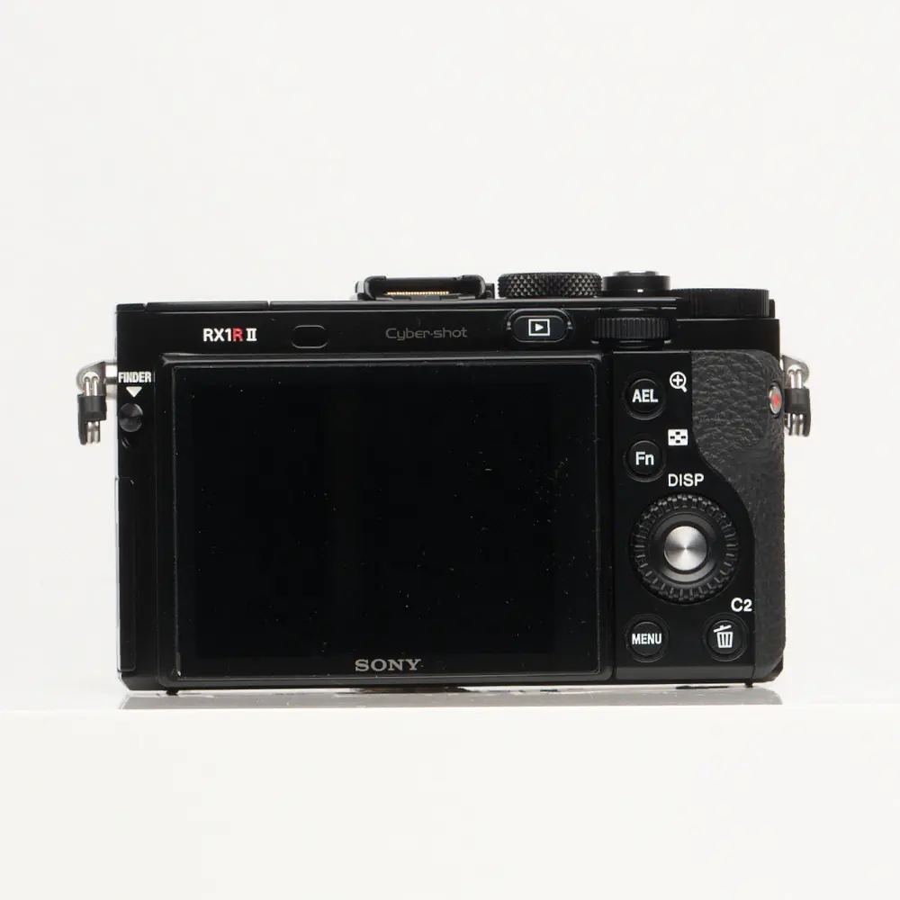 Sony Cyber-shot DSC-RX1R II Black Digital Camera 42.4MP Full-Frame ZEISS 35mm f/2 – Used - Image 3
