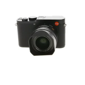 Leica Q2 Type 4889 19050 Black Digital Camera 47.3MP Full-Frame 28mm f/1.7 – Used